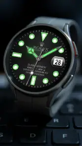 Analog Rolex Royal Watch face screenshot